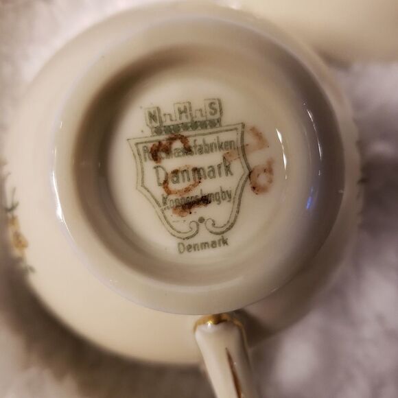 Kongens Lyngby Cup & Saucer - Picture 6 of 10